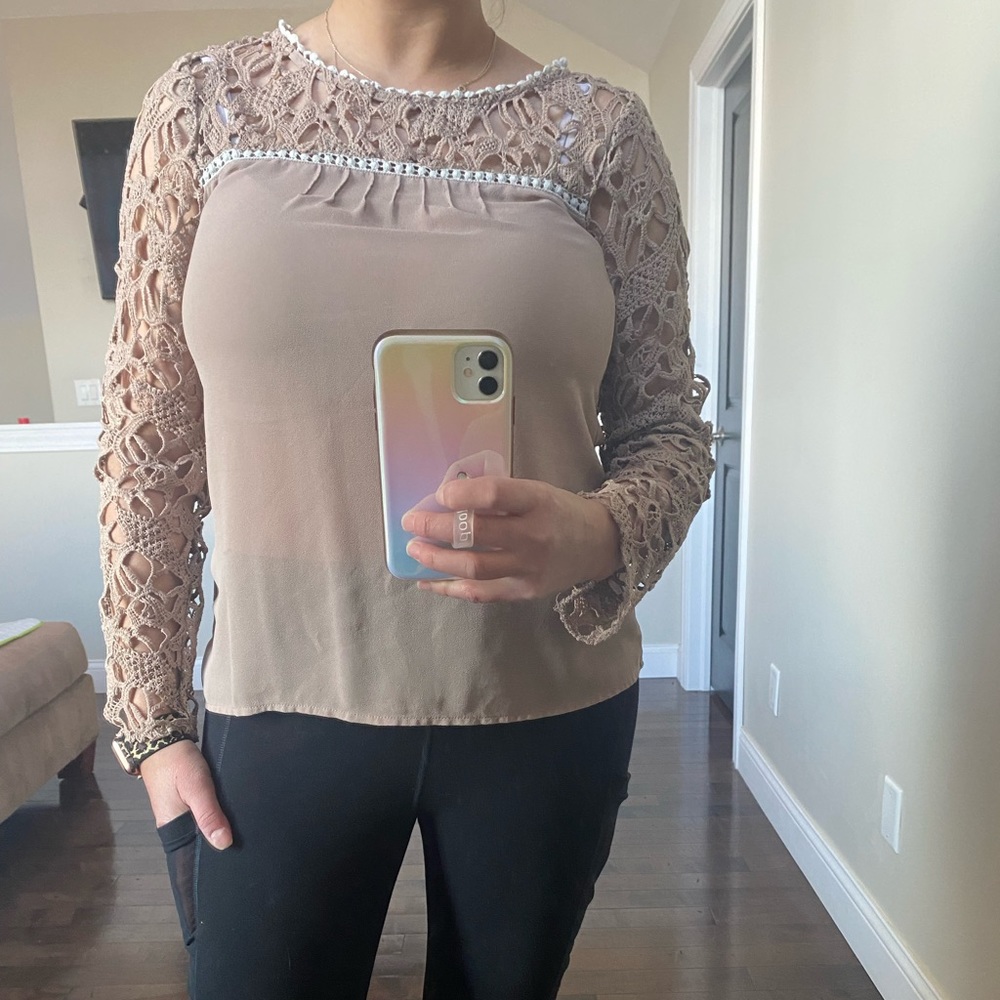 Pink blush boutique. Used condition very cute, sheer blouse.